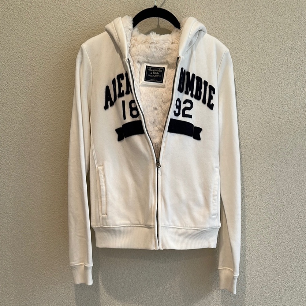 Abercrombie & Fitch White Zip-Up Hoodie Jacket (Never worn!)